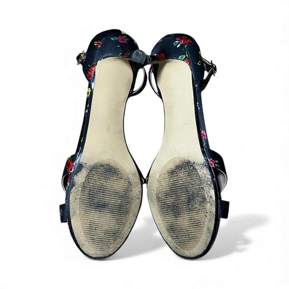 Betsey Johnson Black Floral Heels - Picture 5 of 6